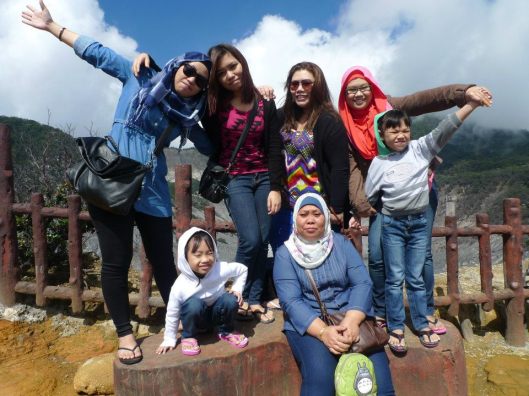 35526_10151411113933656_519552365_n