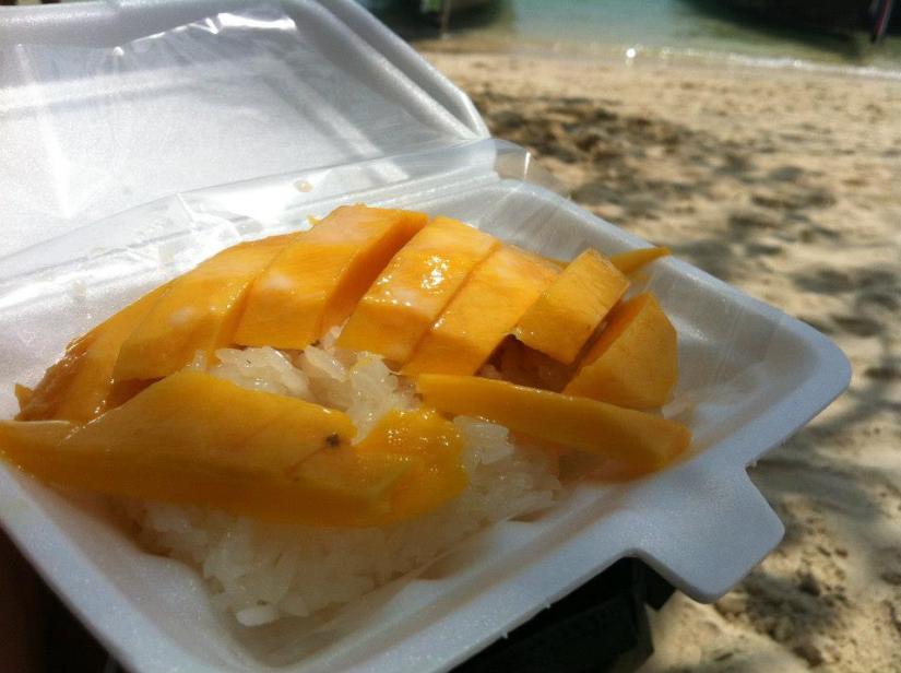 awesome Mango Sticky Rice from the Floating Stall